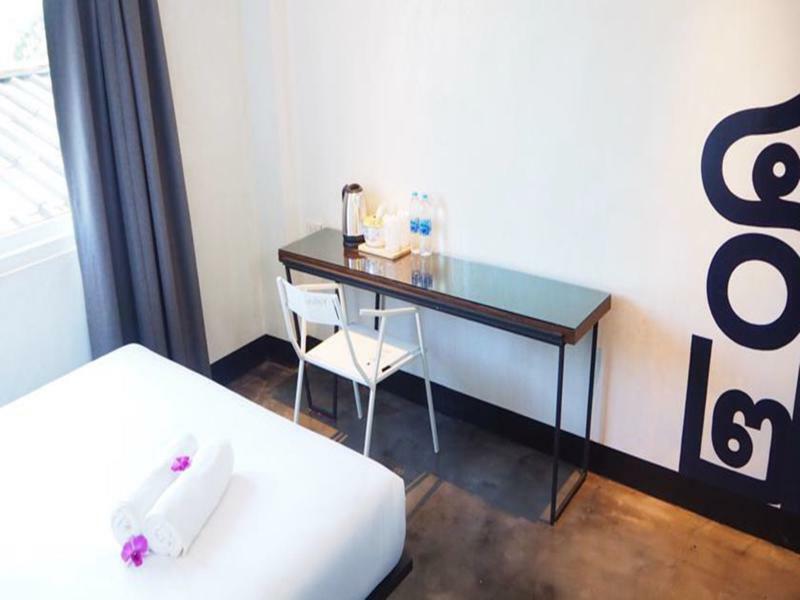 Art-C House Ξενοδοχείο Phuket Εξωτερικό φωτογραφία